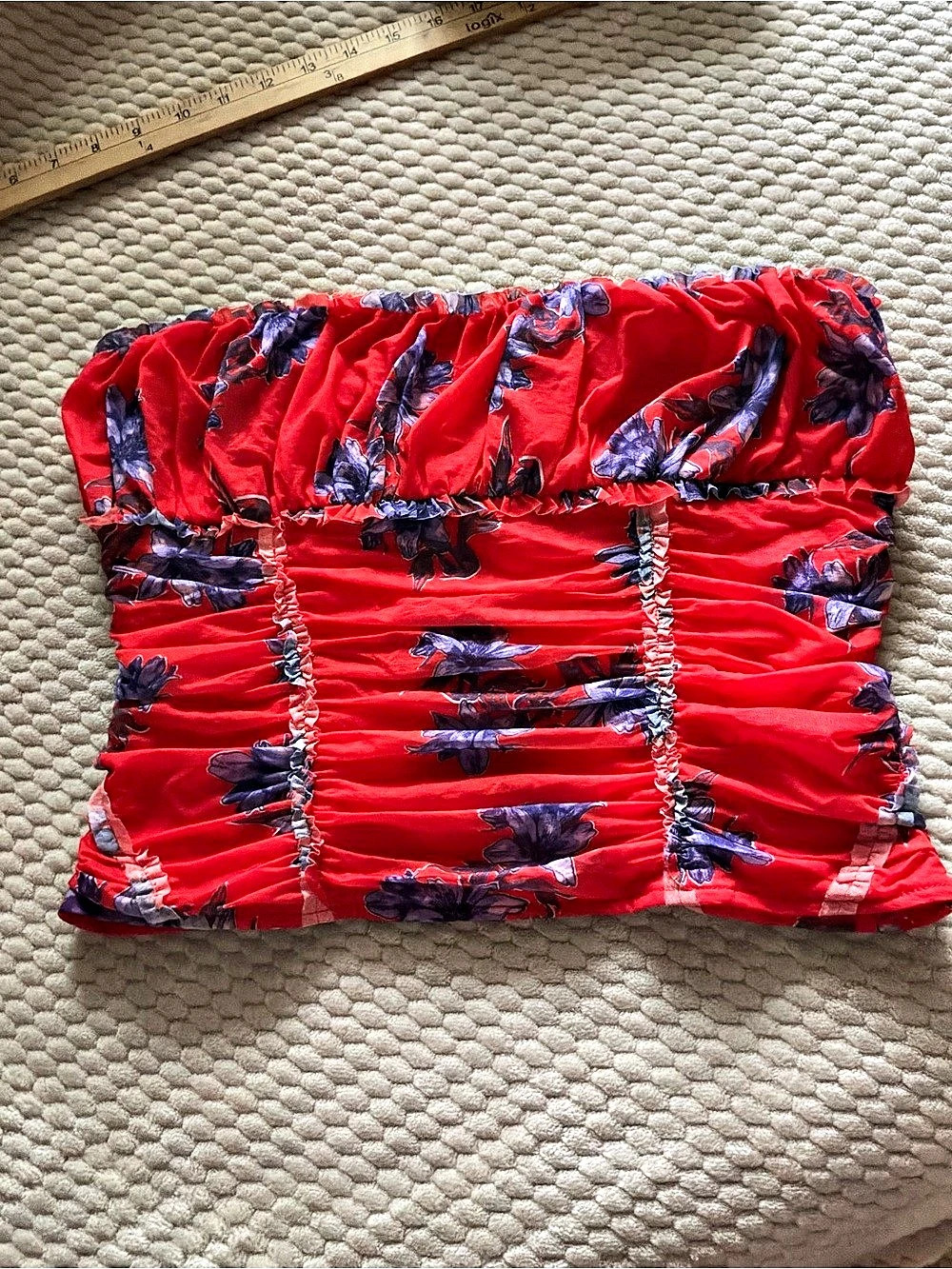 Diane von Furstenberg ruched bandeau top Floral Ruched Crop Top Size Small - Picture 1 of 6